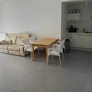 https://elicoco.fr-provencehotel.com